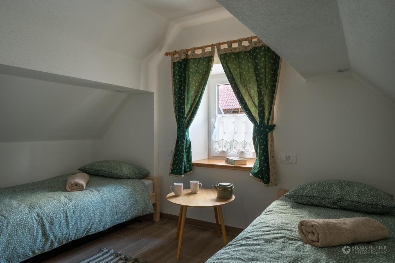 Cherry House - Cosy House - Ideal For Bear Watching, In The Neighborhood Of The Medieval Sneznik Castle Stari Trg pri Lozu Bagian luar foto